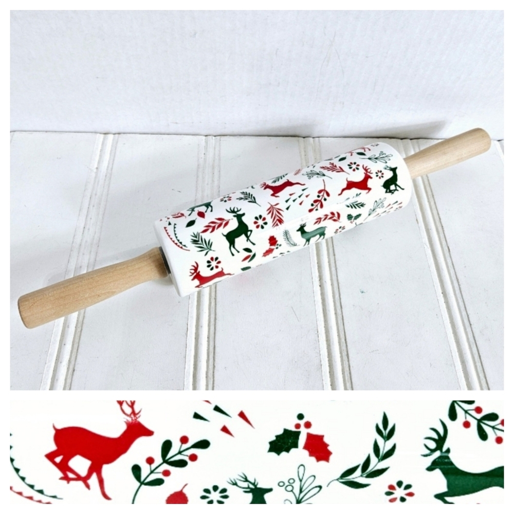 Crofton Ceramic Rolling Pin White Reindeer Christmas Holiday Baking Kitchen Deco